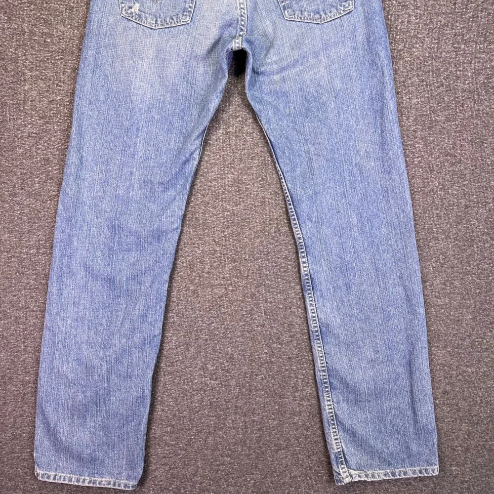 Levis 514 Slim Straight Mens 32x33 Blue Distressed Casual Rugged Denim Jeans